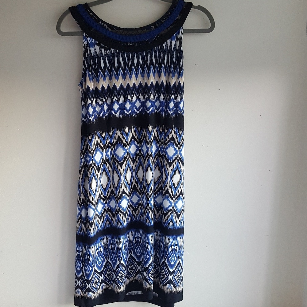 Multi-pattern Geometric Dress| Sandra Darren